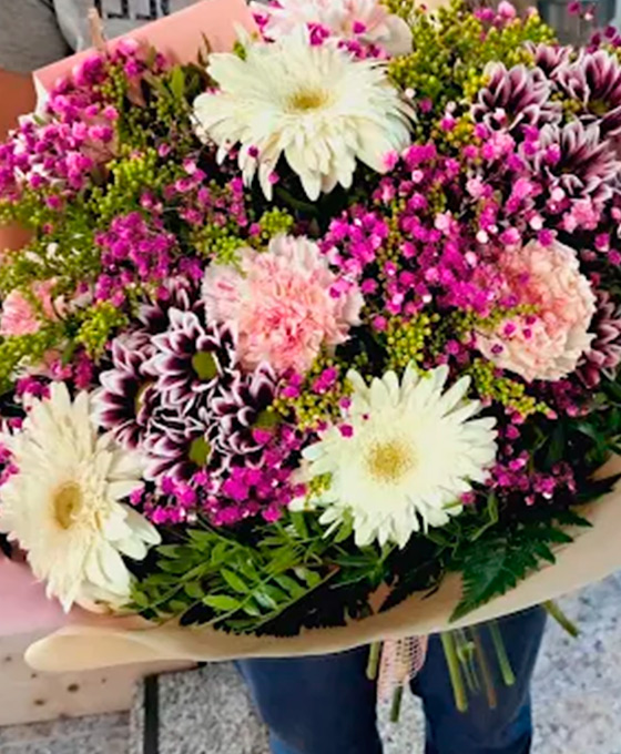 Ramo de flores silvestres